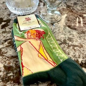 NWT Absinthe Socks